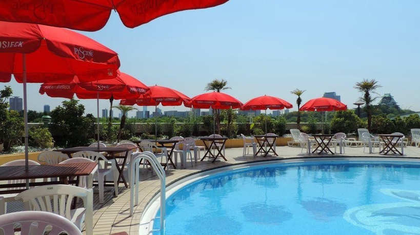 Imagen de la piscina del Hotel New Otani Osaka. Foto 11