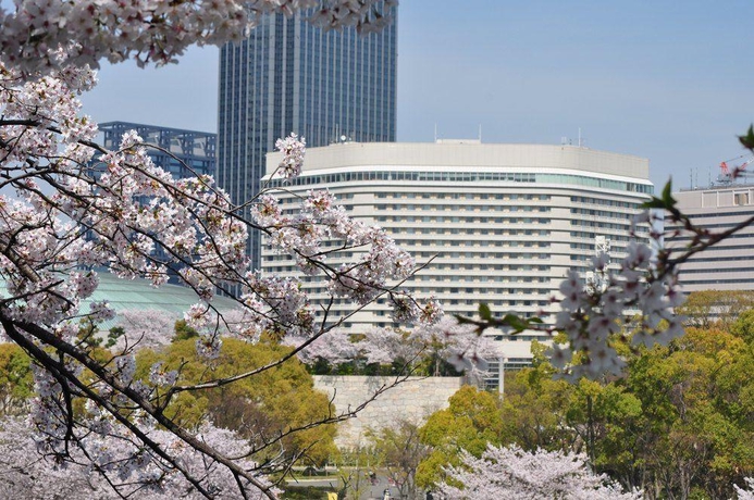 Imagen de los exteriores del Hotel New Otani Osaka. Foto 9