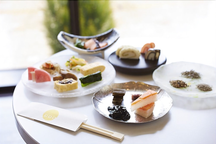 Imagen del bar/restaurante del Hotel New Otani Takaoka. Foto 4