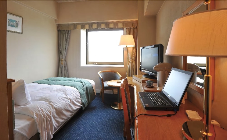 Imagen de la habitación del Hotel New Otani Tottori. Foto 12