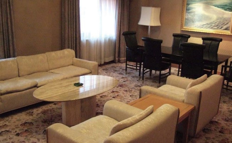 Imagen de la habitación del Hotel New Otani Tottori. Foto 14