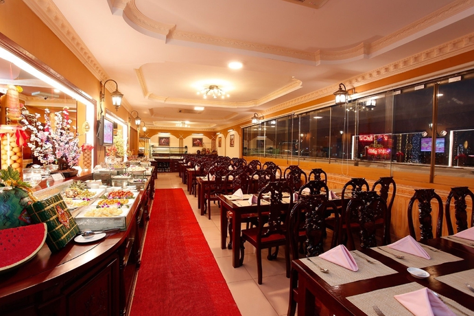 Imagen del bar/restaurante del Hotel New Pacific. Foto 4