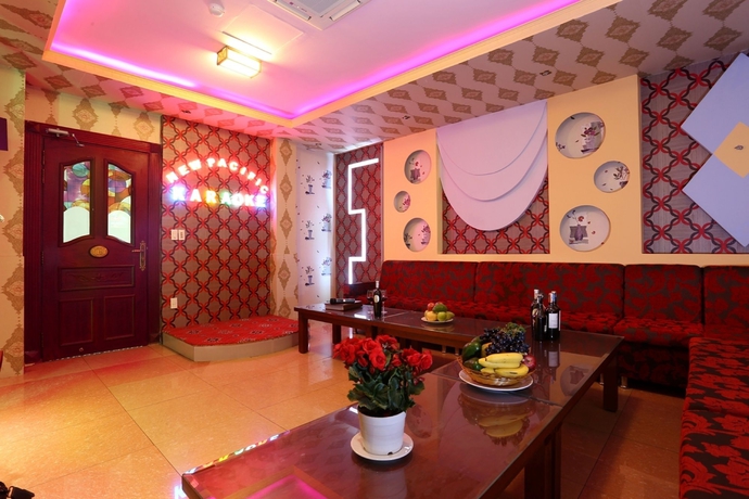 Imagen del bar/restaurante del Hotel New Pacific. Foto 11