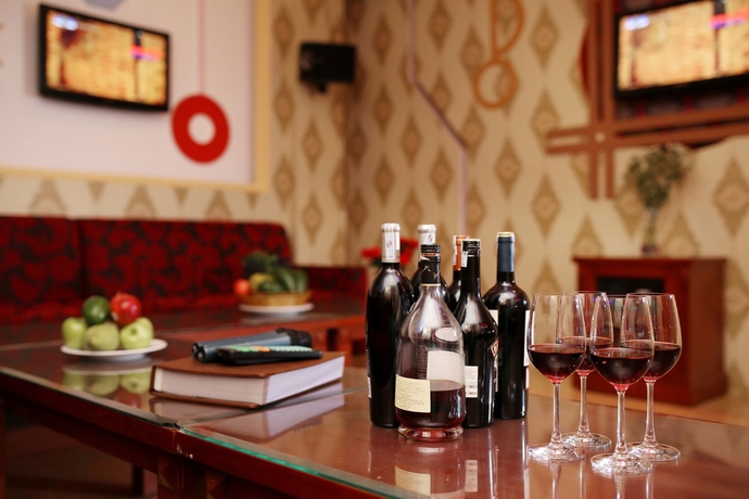 Imagen del bar/restaurante del Hotel New Pacific. Foto 13