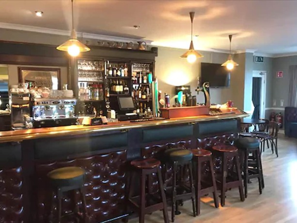 Imagen general del Hotel New Park Athenry. Foto 1