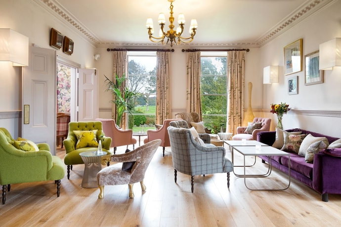 Imagen de los interiores del Hotel New Park Manor. Foto 18