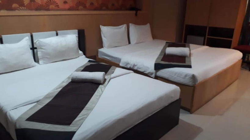 Imagen de la habitación del Hotel New Pind Balluchi Inn. Foto 6