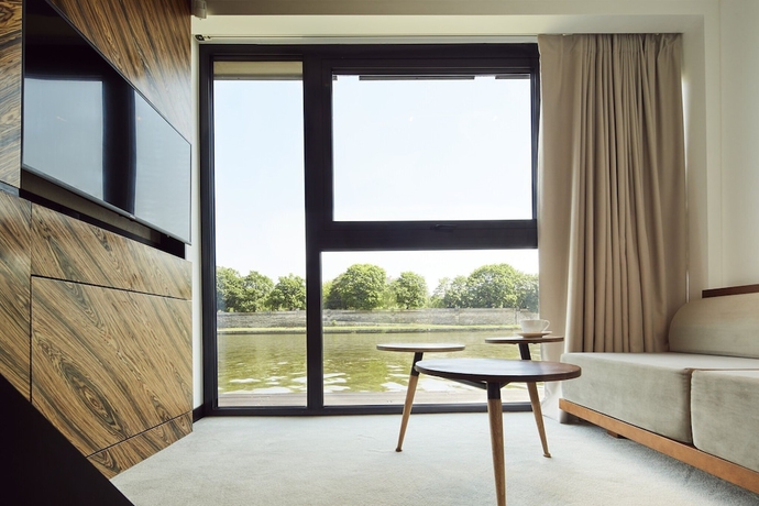 Imagen de la habitación del Hotel New Port Hotel. Foto 4