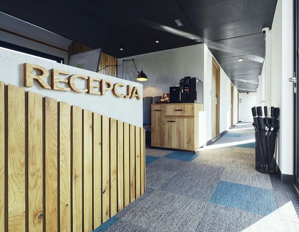 Imagen de los interiores del Hotel New Port Hotel. Foto 19