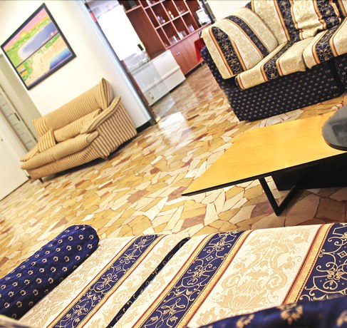 Imagen de los interiores del Hotel New Primula. Foto 19