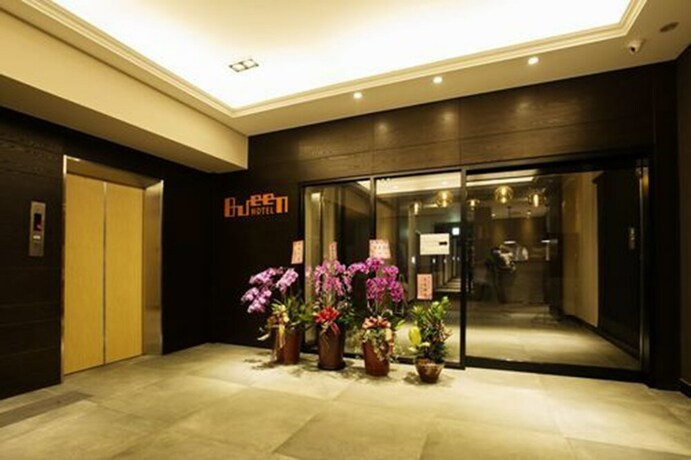 Imagen de los interiores del Hotel New Queen 2. Foto 39