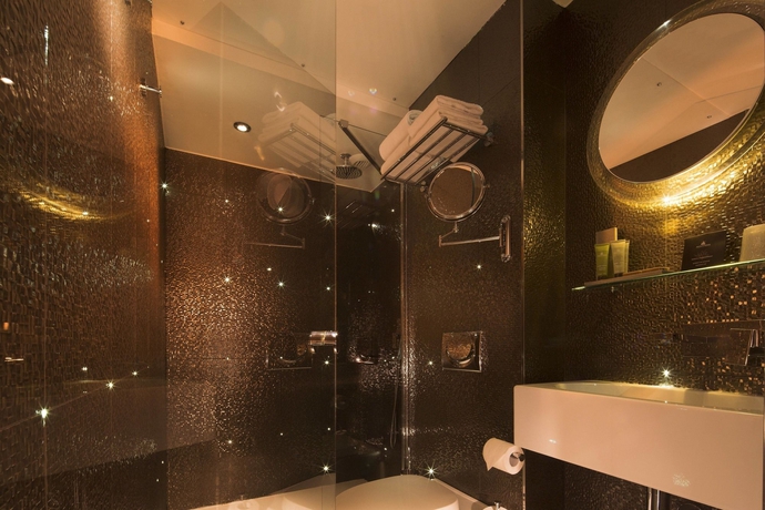 Imagen de la habitación del Hotel New République. Foto 5