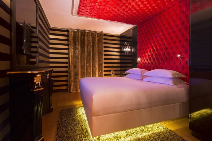 Imagen de la habitación del Hotel New République. Foto 9