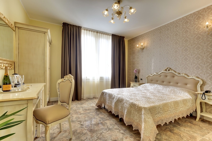 Imagen de la habitación del Hotel New Reiter. Foto 9