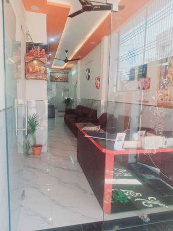 Imagen de los interiores del Hotel New Residency Palace. Foto 16