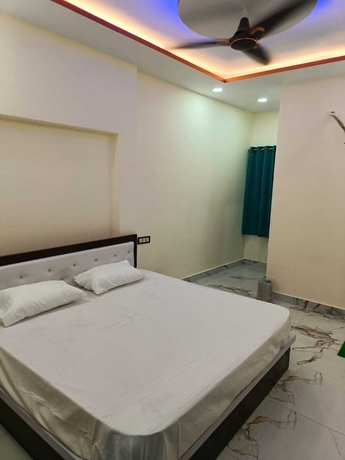 Imagen de la habitación del Hotel New Residency Palace. Foto 9