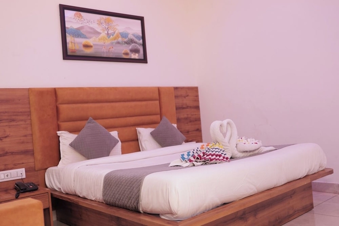 Imagen de la habitación del Hotel New Royal Orbit and Restro Udaipur. Foto 5