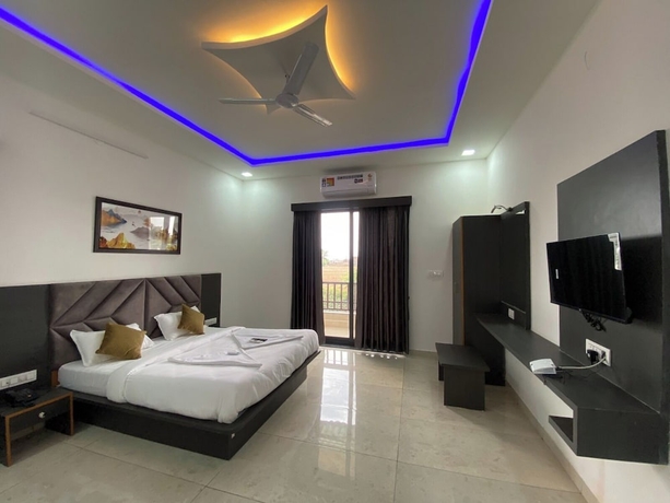 Imagen de la habitación del Hotel New Royal Orbit and Restro Udaipur. Foto 6
