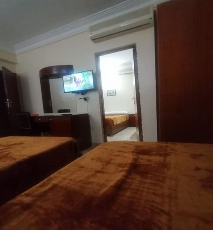 Imagen general del Hotel New Saint Catherin. Foto 4