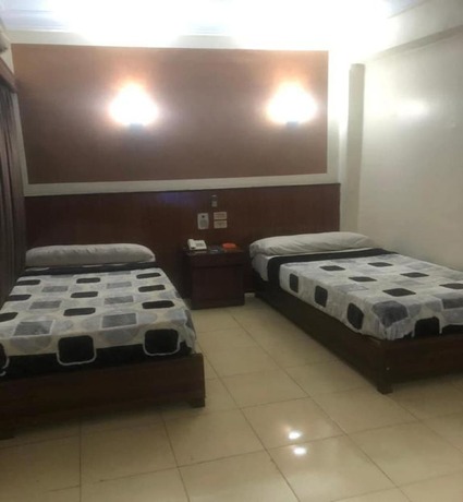 Imagen de la habitación del Hotel New Saint Catherin. Foto 18