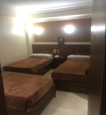 Imagen de la habitación del Hotel New Saint Catherin. Foto 20