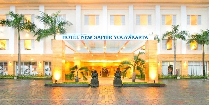 Imagen de los exteriores del Hotel New Saphir Yogyakarta. Foto 7