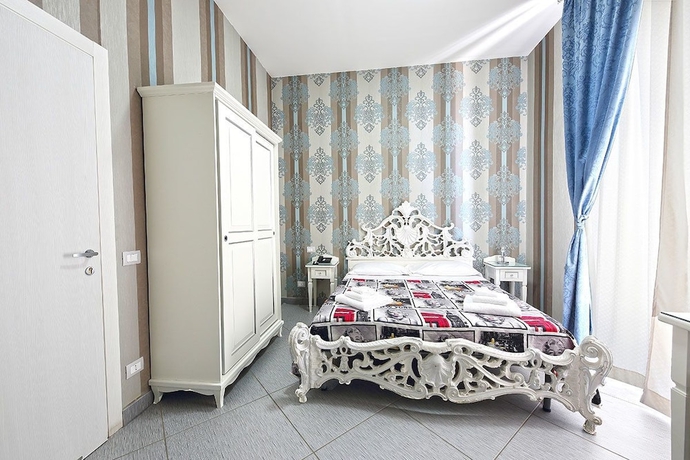 Imagen de la habitación del Hotel New Sayonara. Foto 11