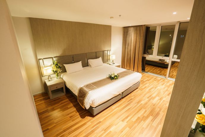 Imagen de la habitación del Hotel New Season Square. Foto 4