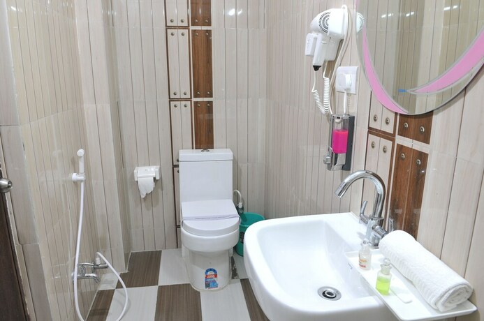 Imagen de la habitación del Hotel New Shiva. Foto 20