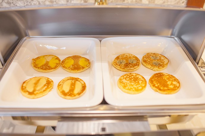 Imagen del bar/restaurante del Hotel New Siam Palace Ville. Foto 3