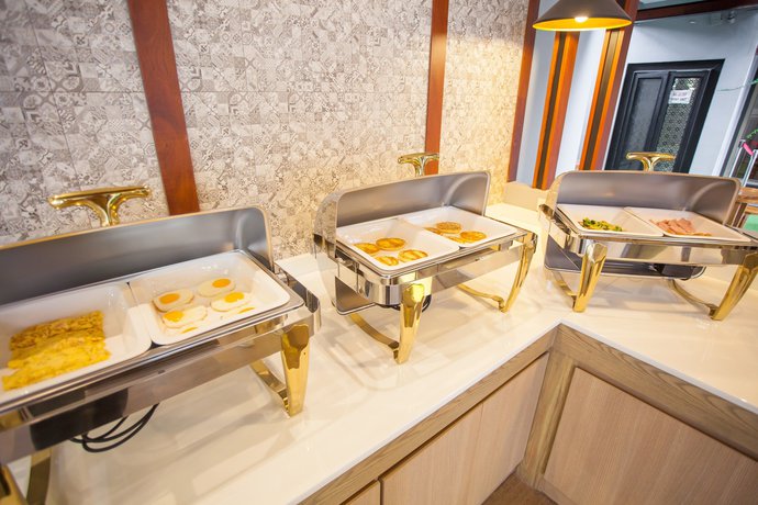 Imagen de la habitación del Hotel New Siam Palace Ville. Foto 19