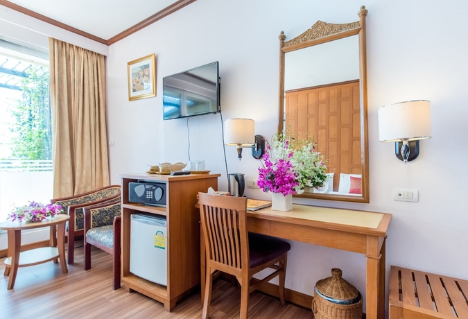 Imagen de la habitación del Hotel New Siam Riverside. Foto 7