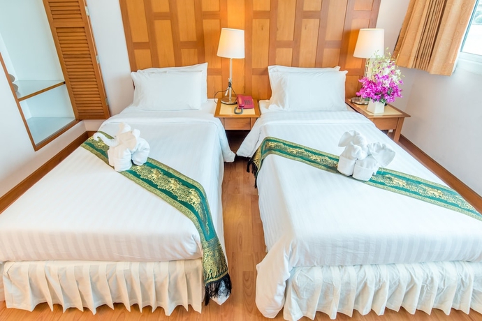 Imagen de la habitación del Hotel New Siam Riverside. Foto 12