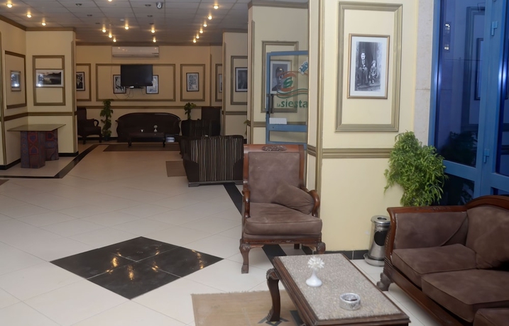 Imagen de los interiores del Hotel New Siesta. Foto 10