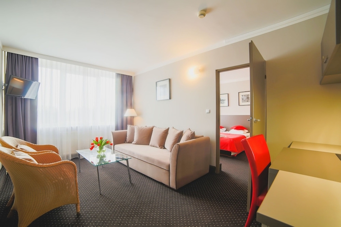 Imagen de la habitación del Hotel New Skanpol. Foto 3