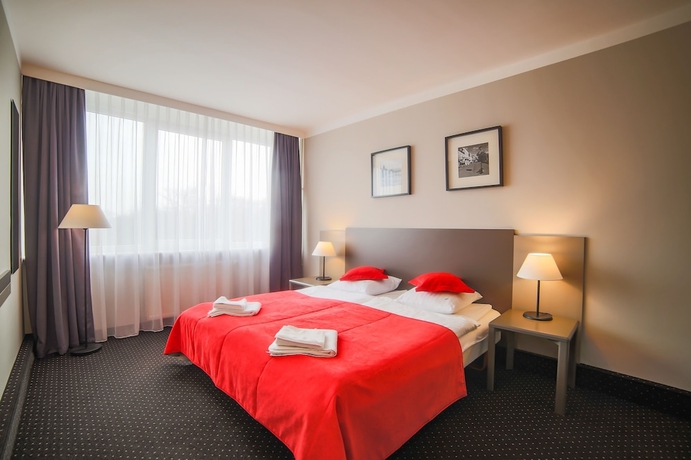 Imagen de la habitación del Hotel New Skanpol. Foto 4