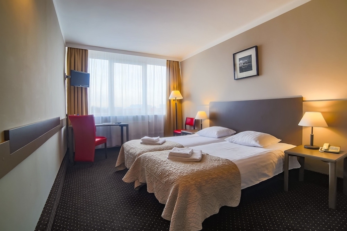 Imagen de la habitación del Hotel New Skanpol. Foto 9