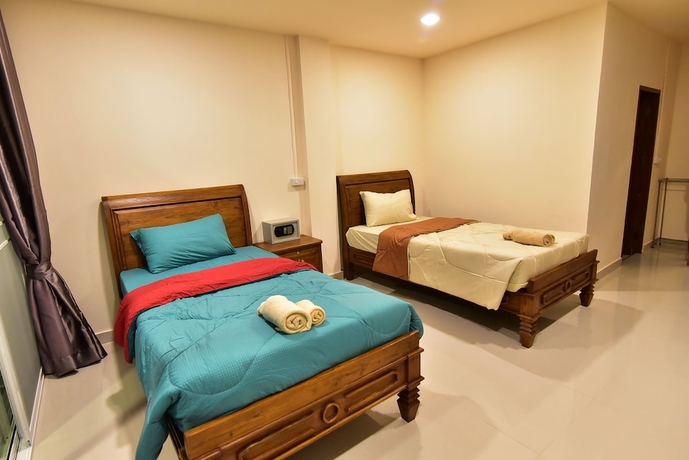 Imagen de la habitación del Hotel New Sorot House. Foto 5
