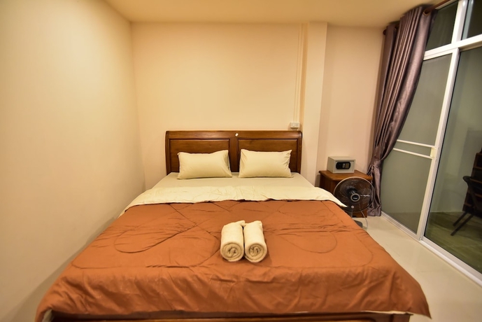 Imagen de la habitación del Hotel New Sorot House. Foto 9