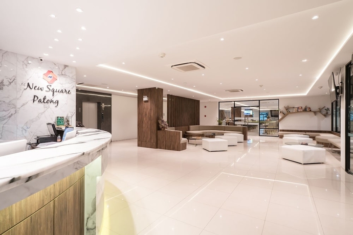 Imagen de los interiores del Hotel New Square Patong Hotel. Foto 17