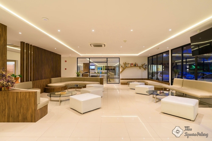 Imagen de los interiores del Hotel New Square Patong Hotel. Foto 18