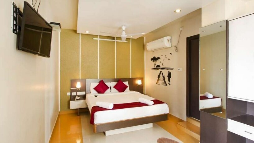 Imagen de la habitación del Hotel New Sree Krishna Residency. Foto 6