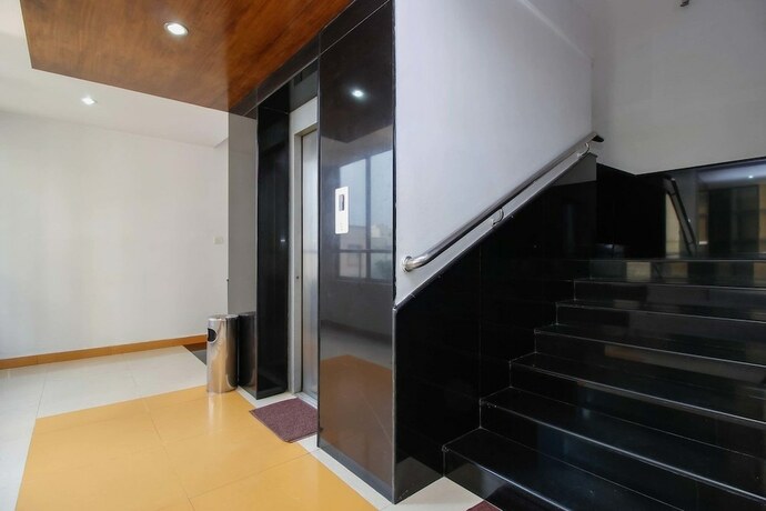 Imagen de los interiores del Hotel New Sree Krishna Residency. Foto 9