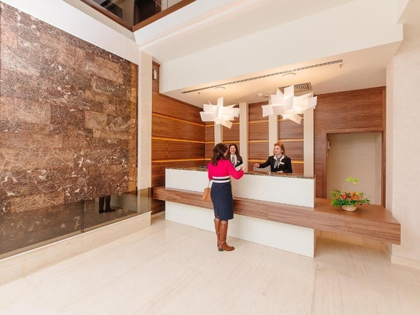 Imagen de los interiores del Hotel New Star, Podgorica. Foto 16