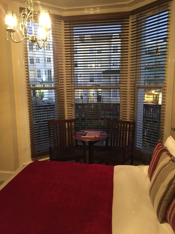 Imagen de la habitación del Hotel New Steine. Foto 12