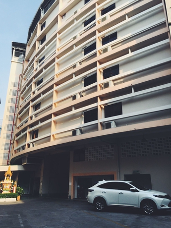 Imagen de los exteriores del Hotel New Suanmali. Foto 10