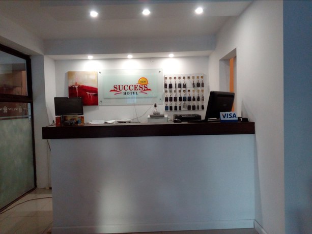 Imagen de los interiores del Hotel New Success. Foto 20