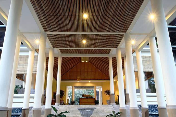 Imagen general del Hotel New Sunari Lovina Beach Resort. Foto 1