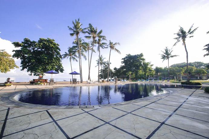 Imagen de la piscina del Hotel New Sunari Lovina Beach Resort. Foto 13