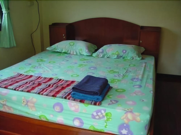 Imagen de la habitación del Hotel New Sunrise Village Bang Po Beach. Foto 7